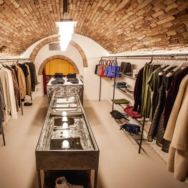 Negozio di abbigliamento Cesena Negozio di abbigliamento Cesena